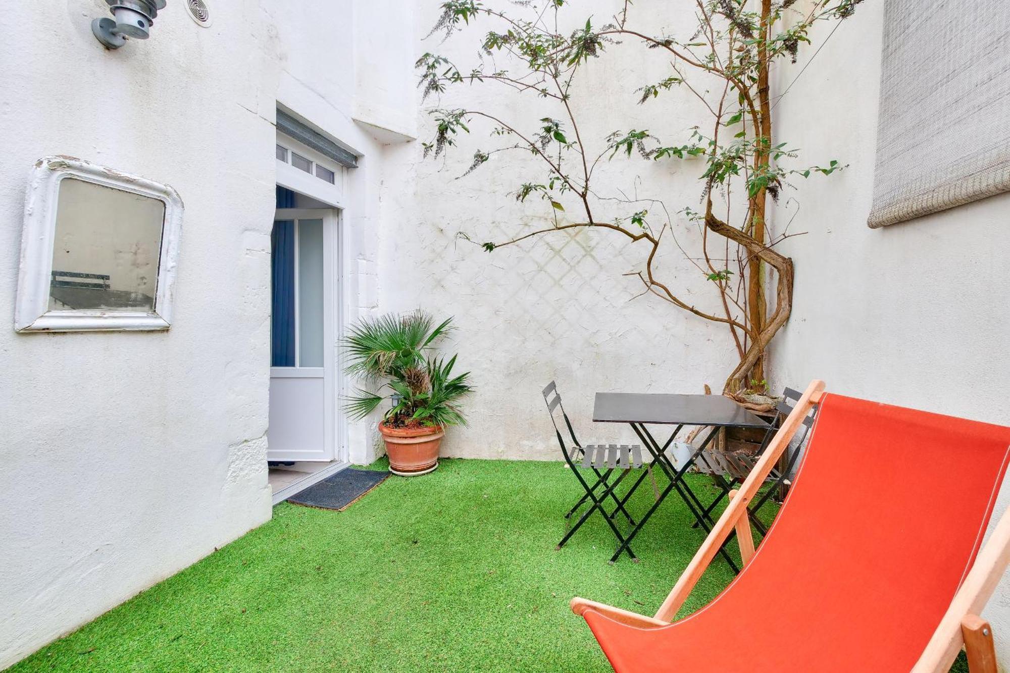 La Suite 24 - Studio Avec Terrasse A 100M Du Port De Saint-Martin-De-Re Bagian luar foto